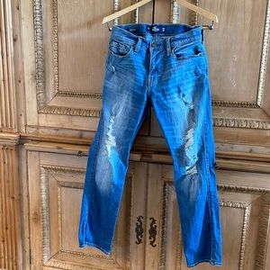 Hollister Blue Jeans Slim Straight Distressed.  Size 28/30.